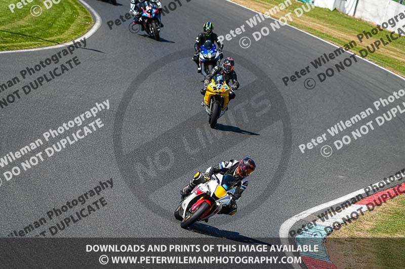 enduro digital images;event digital images;eventdigitalimages;mallory park;mallory park photographs;mallory park trackday;mallory park trackday photographs;no limits trackdays;peter wileman photography;racing digital images;trackday digital images;trackday photos